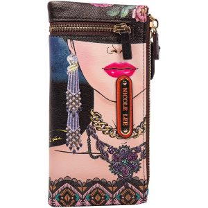 Cartera My name is Karla