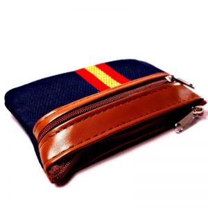 Alternative view of Monedero lona azul con remate en piel marrón y detalle bandera de España